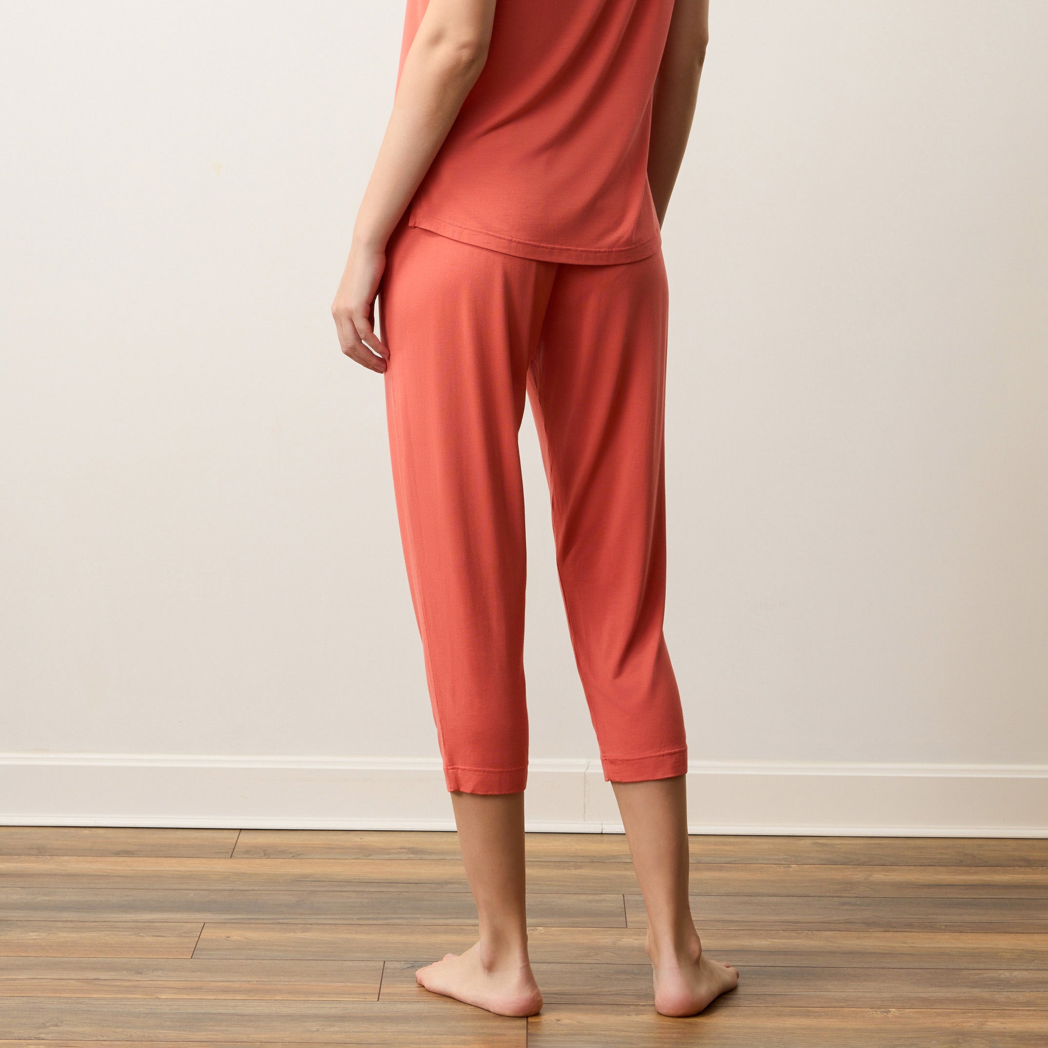 Silktouch TENCEL™ Relaxed Capri Pants