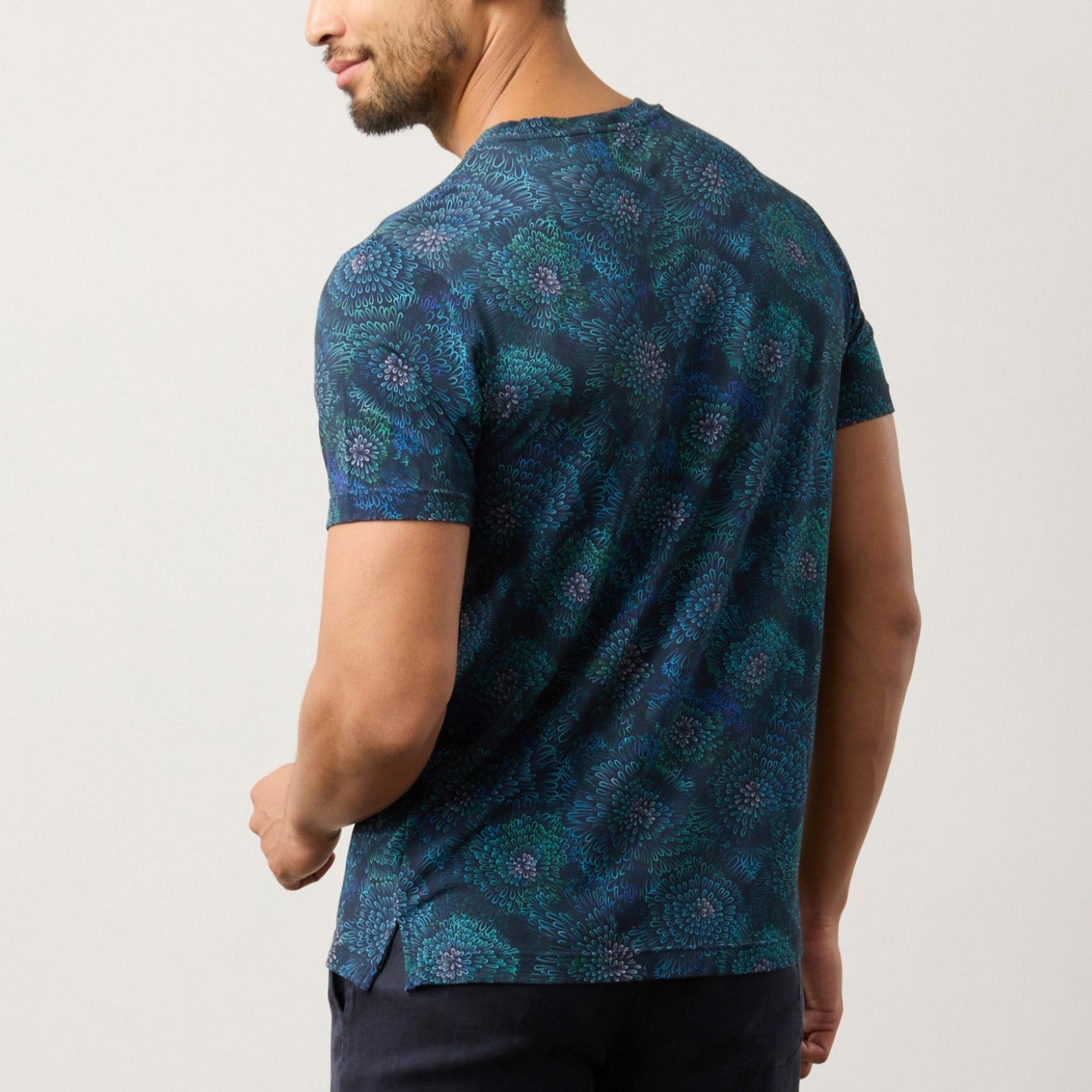 Silktouch TENCEL™ 寬鬆版型圓領 T 恤