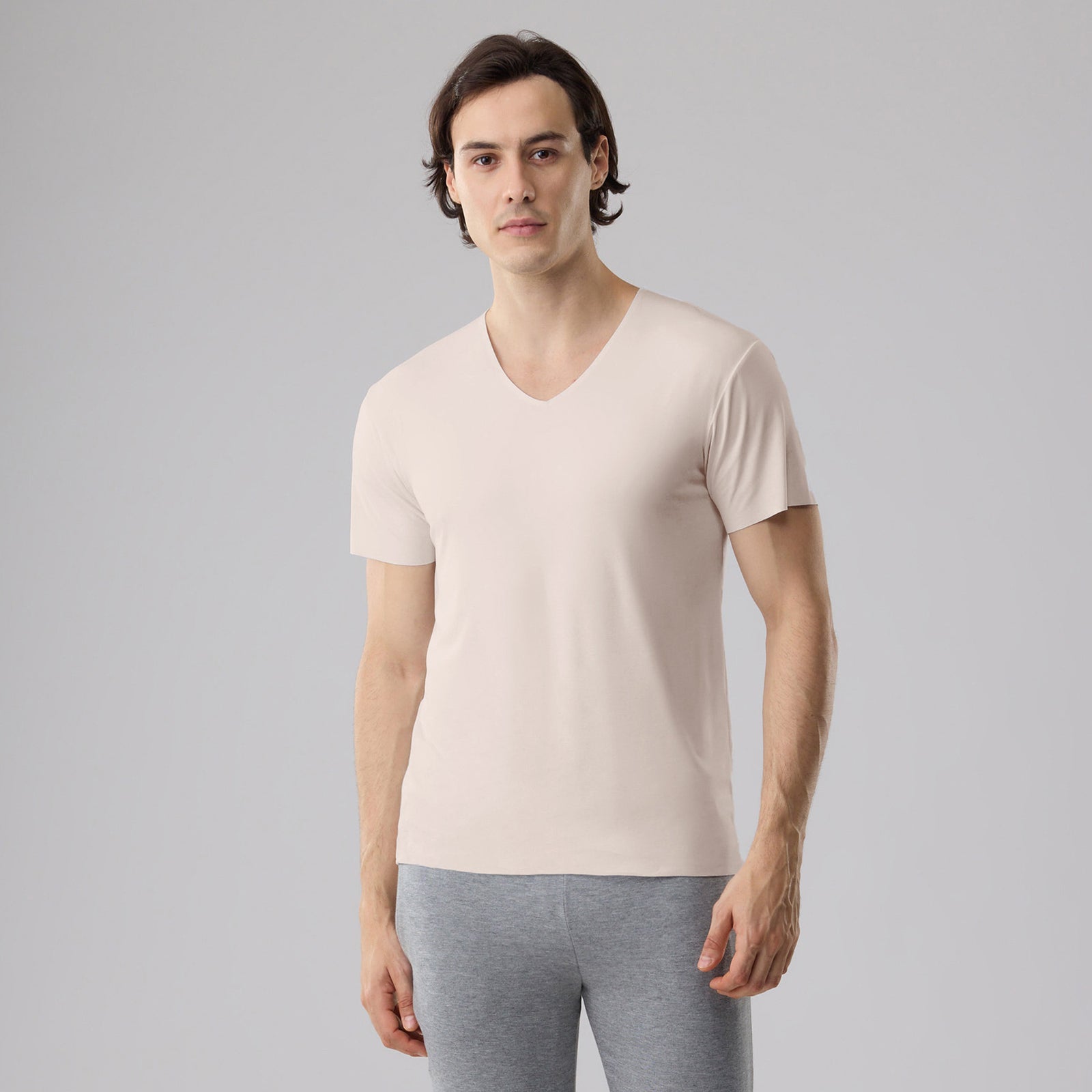 Seamless TENCEL™ Modal V-Neck Tee for All-Day Comfort | Tani