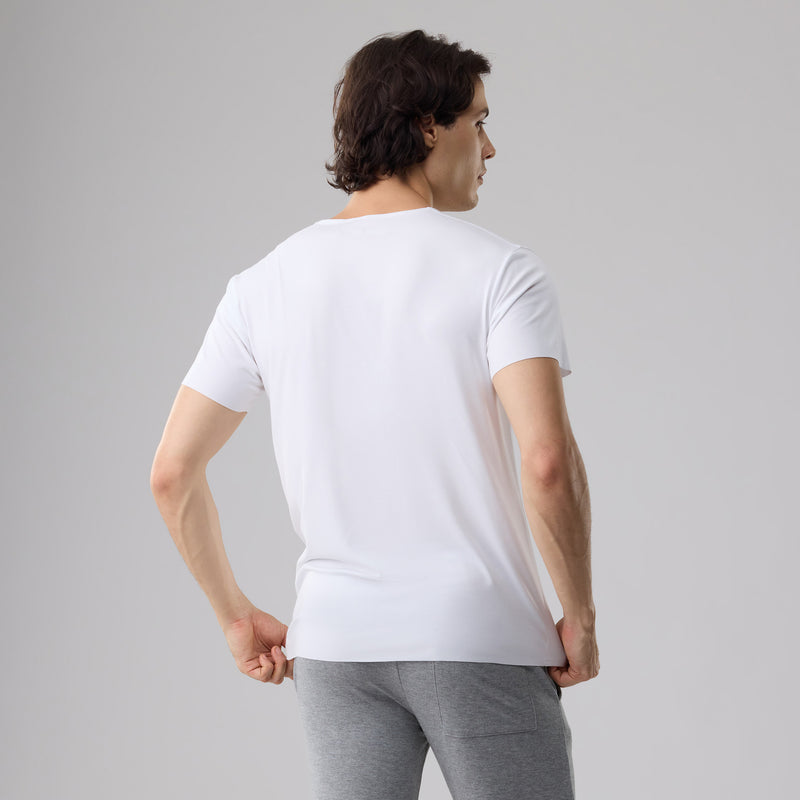 Freeform Bonded Seamless TENCEL™ Modal V-Neck Tee