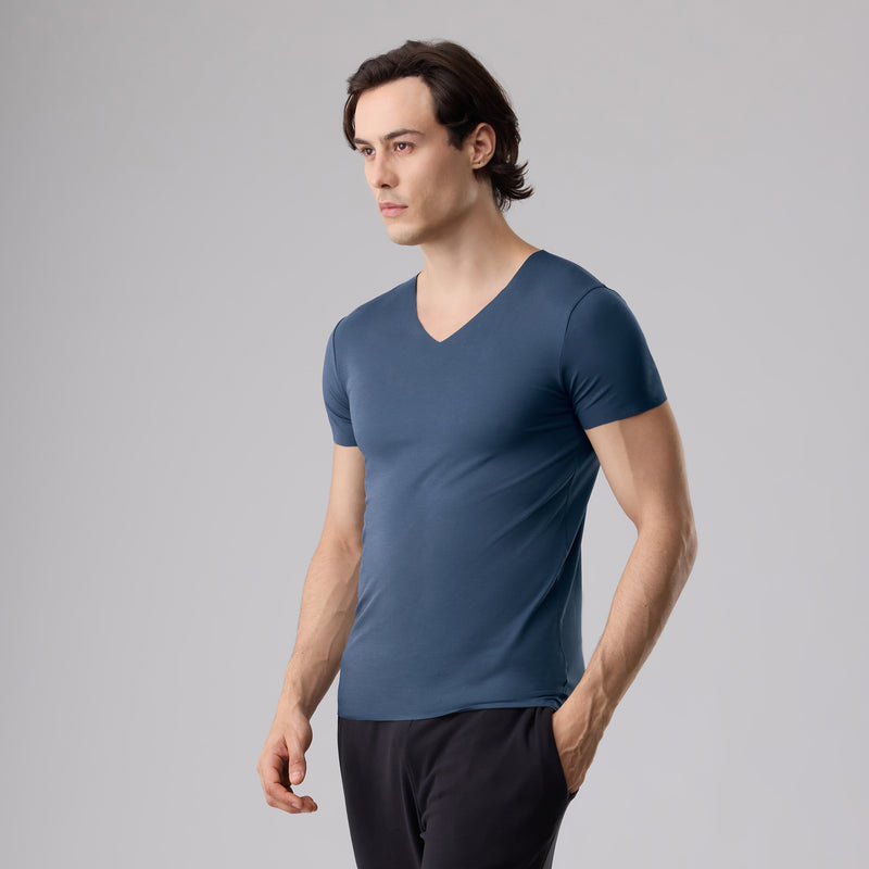 Freeform Seamless Cotton V-Neck Tee