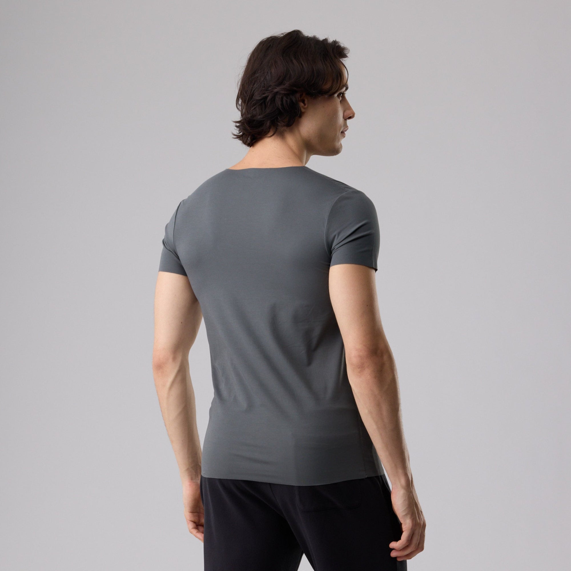 Freeform Seamless Cotton V-Neck Tee
