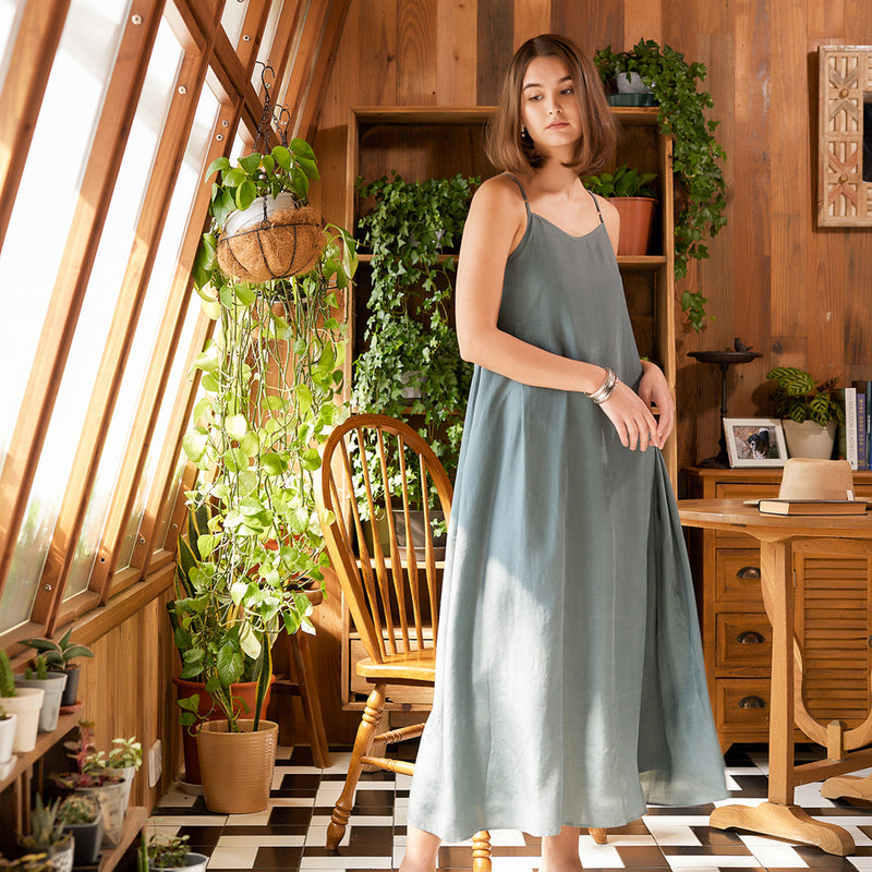 Flow TENCEL™ LUXE 緞光連身裙(日本製)