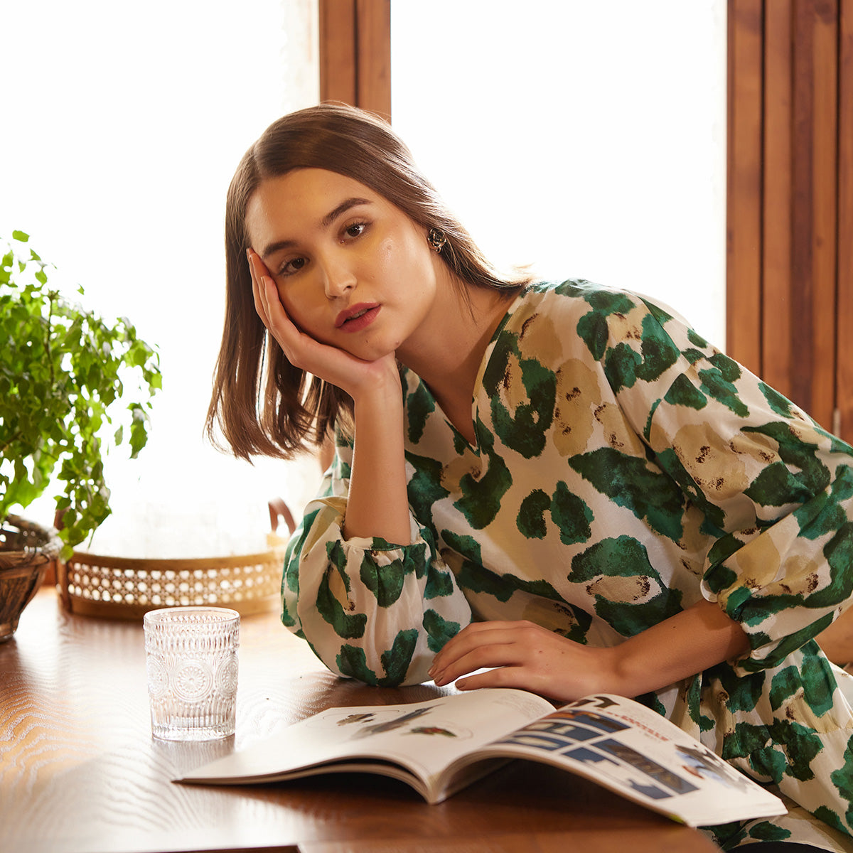 Flow TENCEL™ LUXE puffed sleeve blouse with vibrant print and eco-friendly fabric.