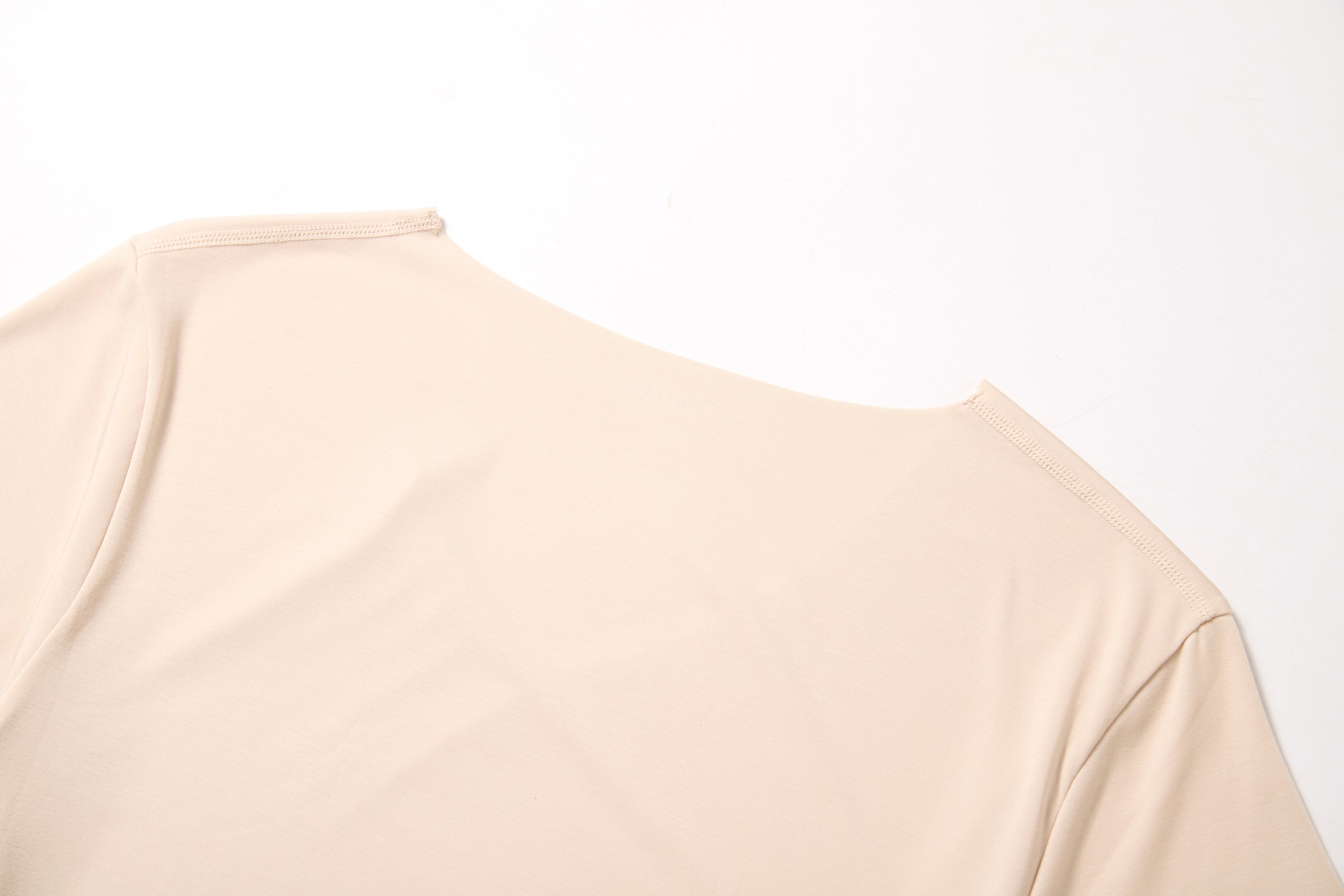 Freeform TENCEL™  無縫V領短袖Tee