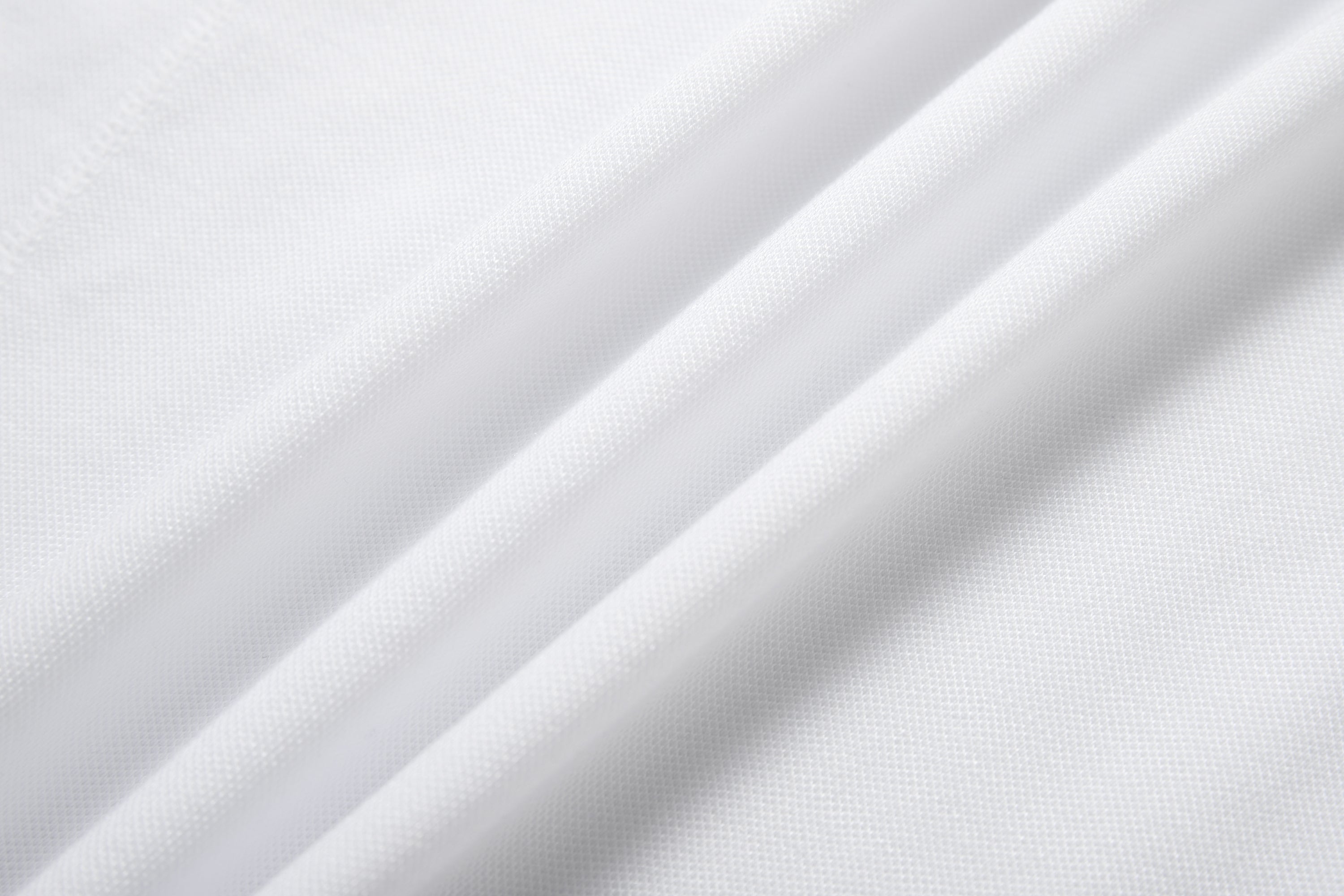 Active TENCEL™ Lyocell tank top, breathable, soft, moisture-wicking, eco-friendly fabric.