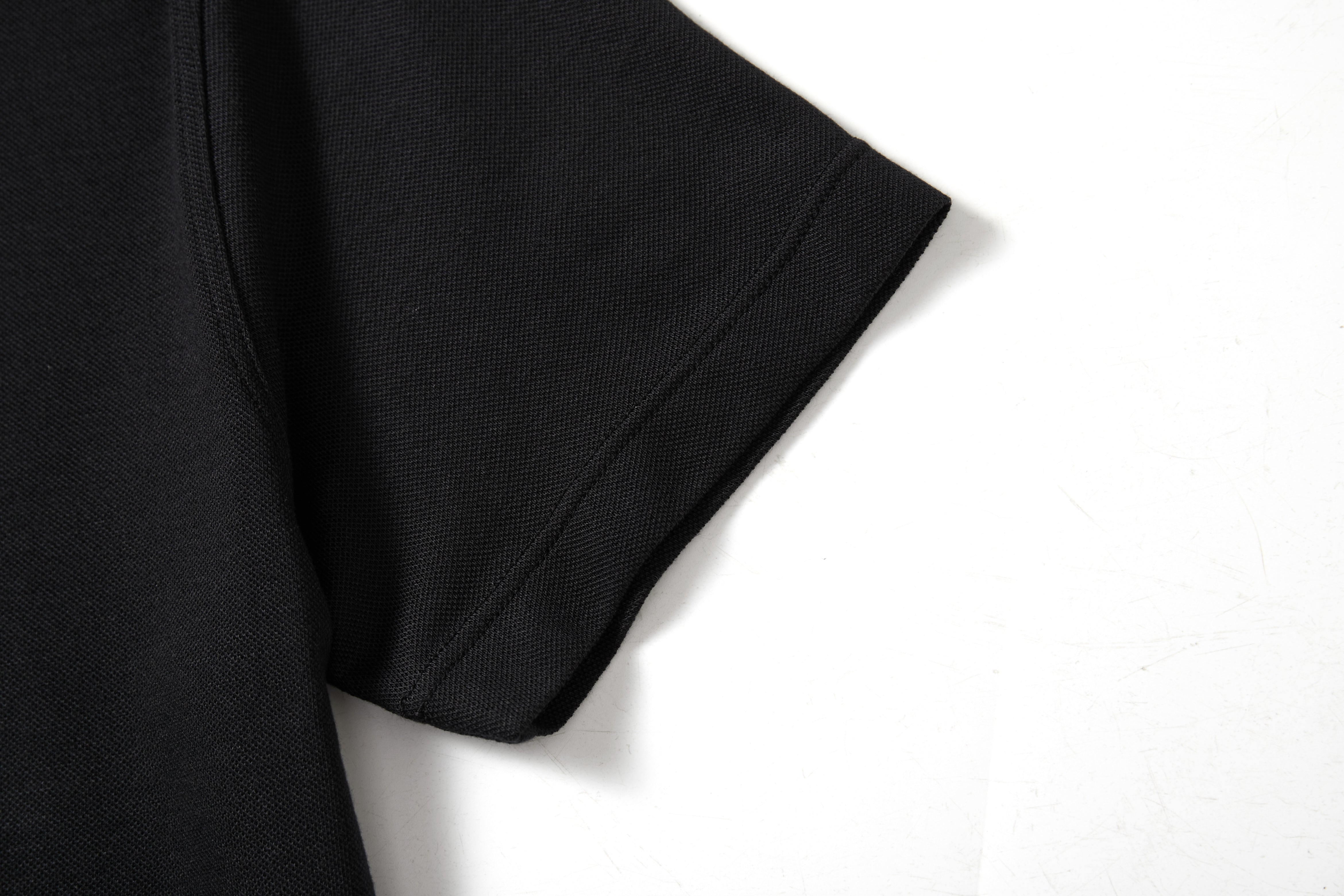 Active TENCEL™ Lyocell pique knit tee for breathable comfort and all-day freshness.