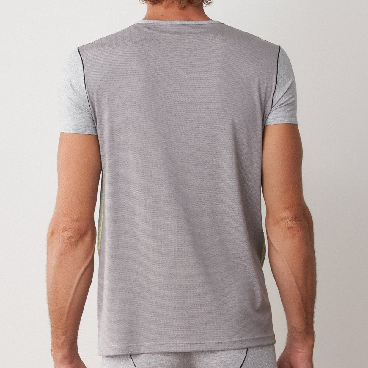 Smart Mesh Round Neck Tee - Tani Comfort - Tee